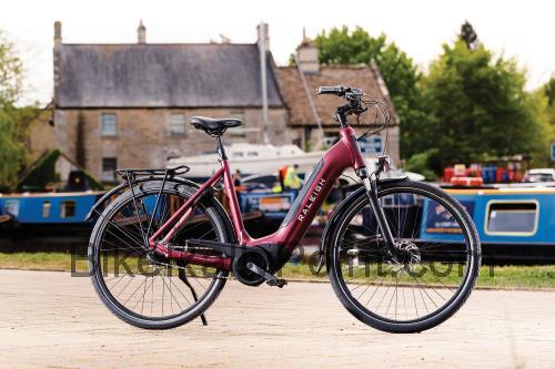 Raleigh Motus Tour Low Step fiche technique et avis